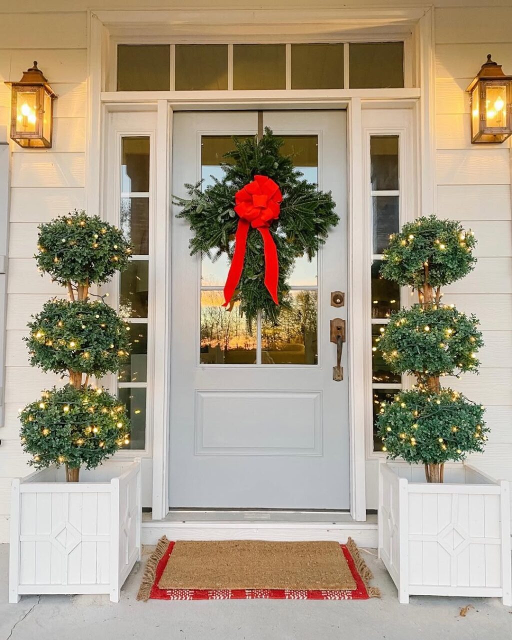 Front Porch Christmas Decorating Ideas