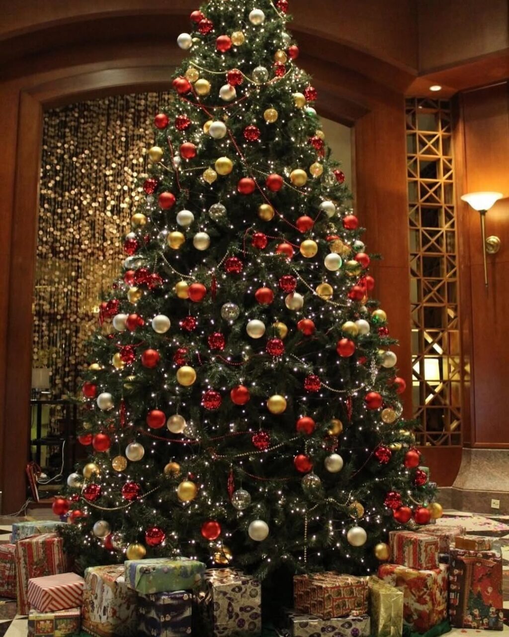 White Christmas Tree Ideas