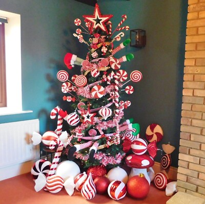 Red Christmas Tree Ideas